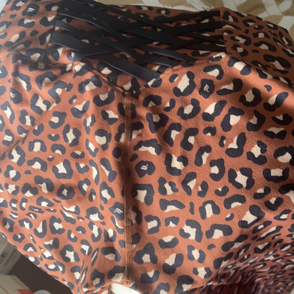 Fabletics Power Hold Leopard Animal Print Legging Criss Cross Back Medium
